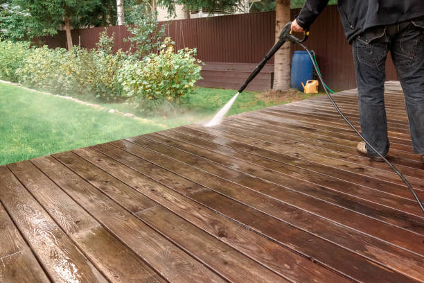 Best Pool Deck Cleaning  in Navasota, TX